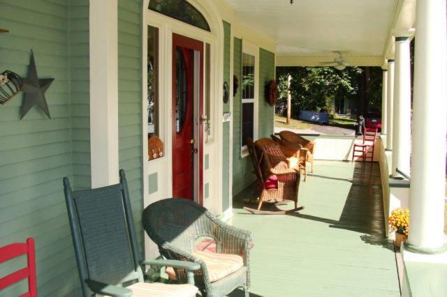 Millinocket The Young House Bed And Breakfast מראה חיצוני תמונה
